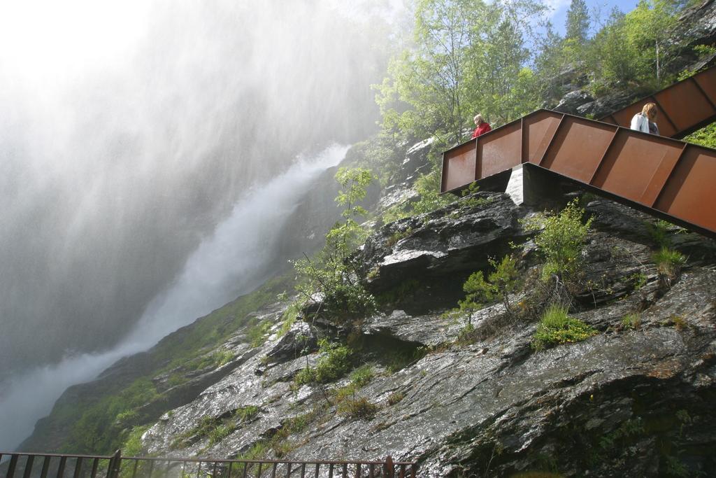 Sauda Fjord Camping Saudasjoen ภายนอก รูปภาพ